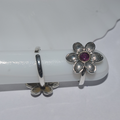 Silver Flower Oxidized toe ring