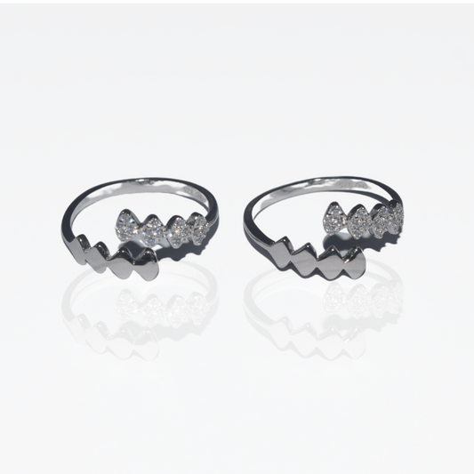 Siver Waves Rhodium toe ring