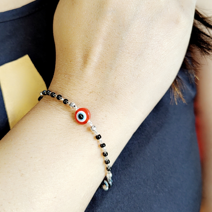 Silver Evil Eye Guarding Bracelet