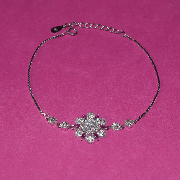 Silver Blooming Flower Lover Bracelet