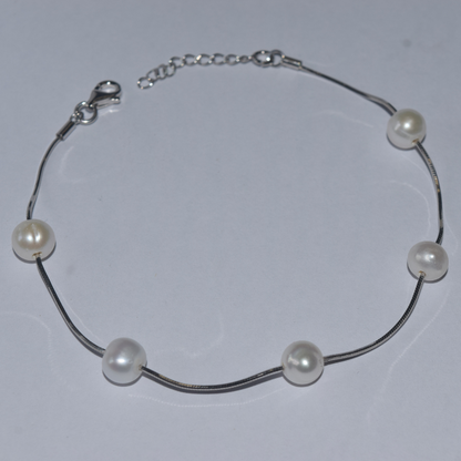 Silver Lustrous Pearls Lover Bracelet