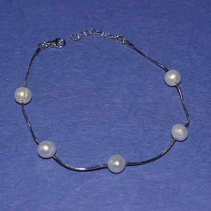 Silver Lustrous Pearls Lover Bracelet