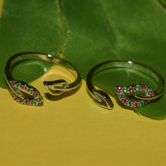 Adjustable Multicolor Leaf Silver toe ring