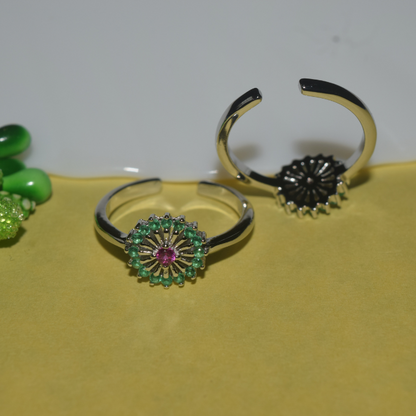 Round Green Small Flower Silver toe ring